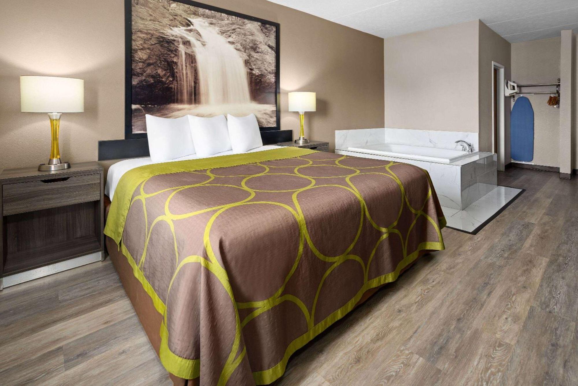 Super 8 By Wyndham Henrietta/Rochester Area מראה חיצוני תמונה
